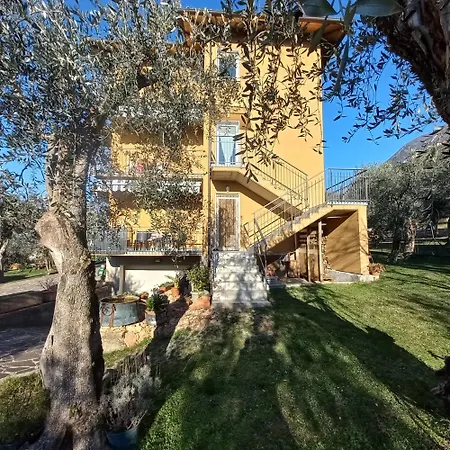 Bassinel 2 Apartment *